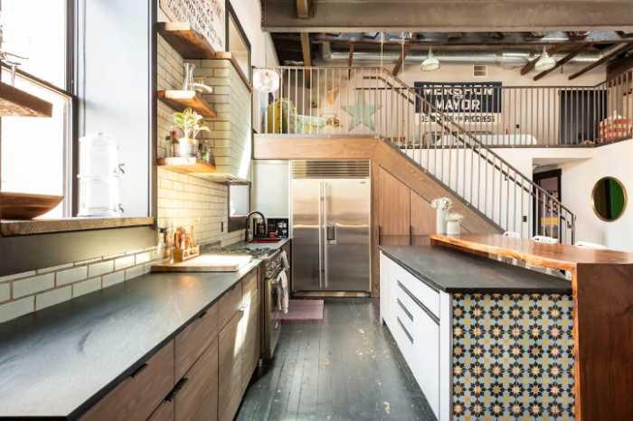 Airbnb plus kitchen 2